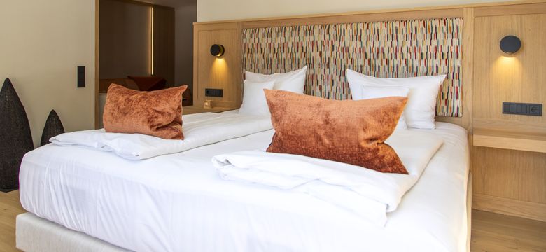 Berghotel Schlossanger Alp: BURGBLICK Suite 15 image #5
