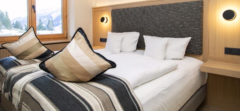 Berghotel Schlossanger Alp: BURGBLICK Suite 30 image #3