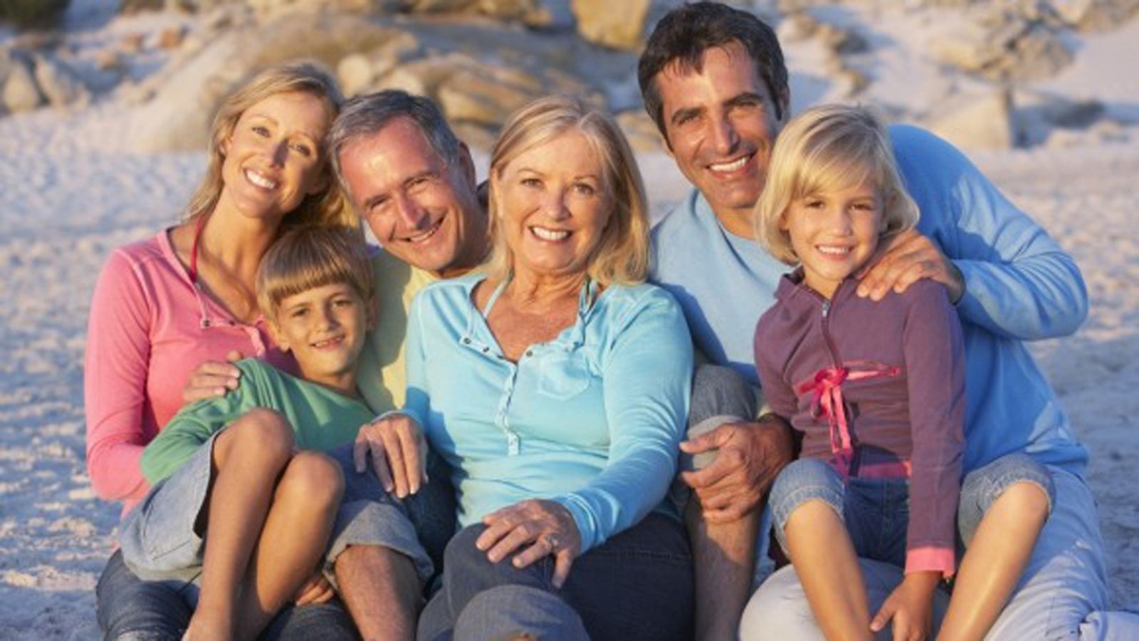 Strandzeit mit Oma & Opa –  Erinnerungen, die bleiben image 2 - Familotel Ostsee Hotel Strandkind 