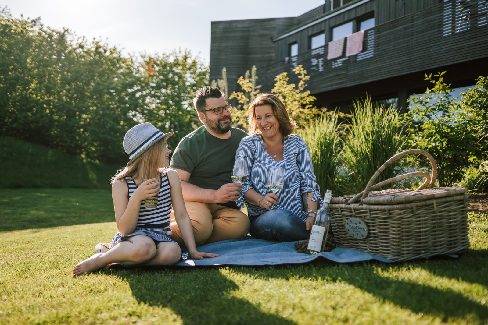 Familienzeit. Geschenk: 7=6 image 1 - Familotel Ostsee Hotel Strandkind 