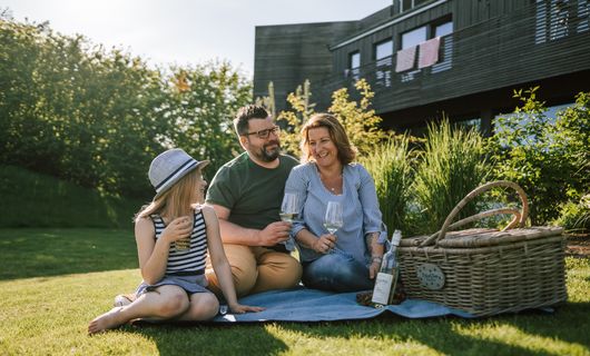 Familienzeit. Geschenk: 7=6