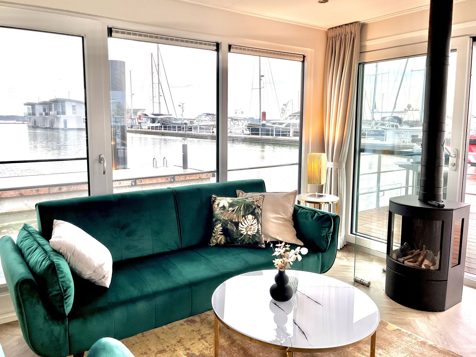 Hausboot Design - #10