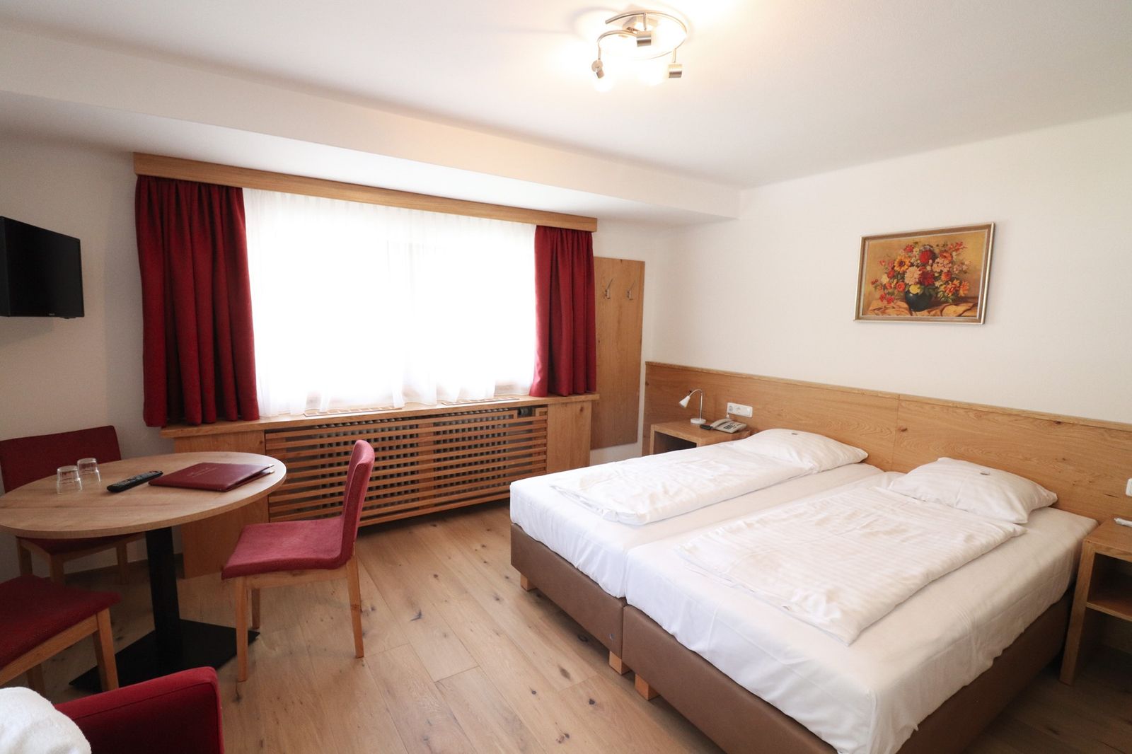 Doppelzimmer Standard für max. 2 image 2 - Bruggerhof – Camping, Restaurant, Hotel