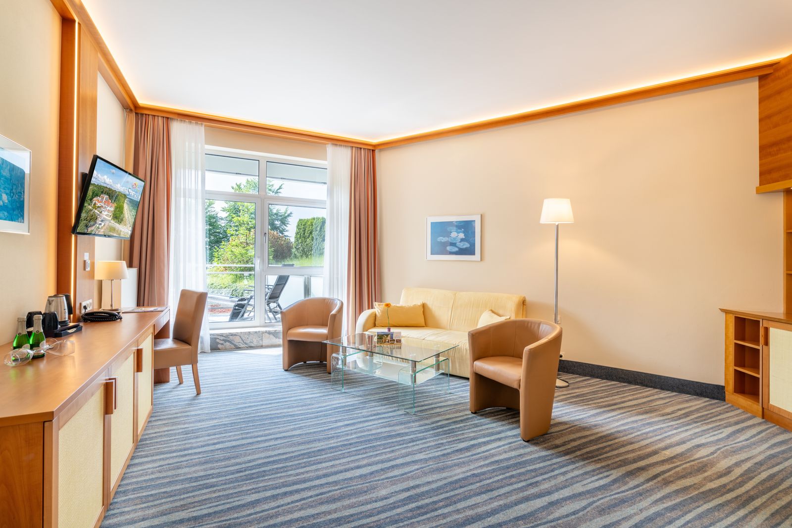 Suite 12 image 1 - Strandhotel Seerose