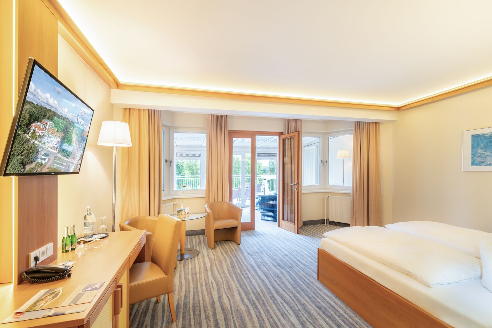 Suite 210 image 2 - Strandhotel Seerose