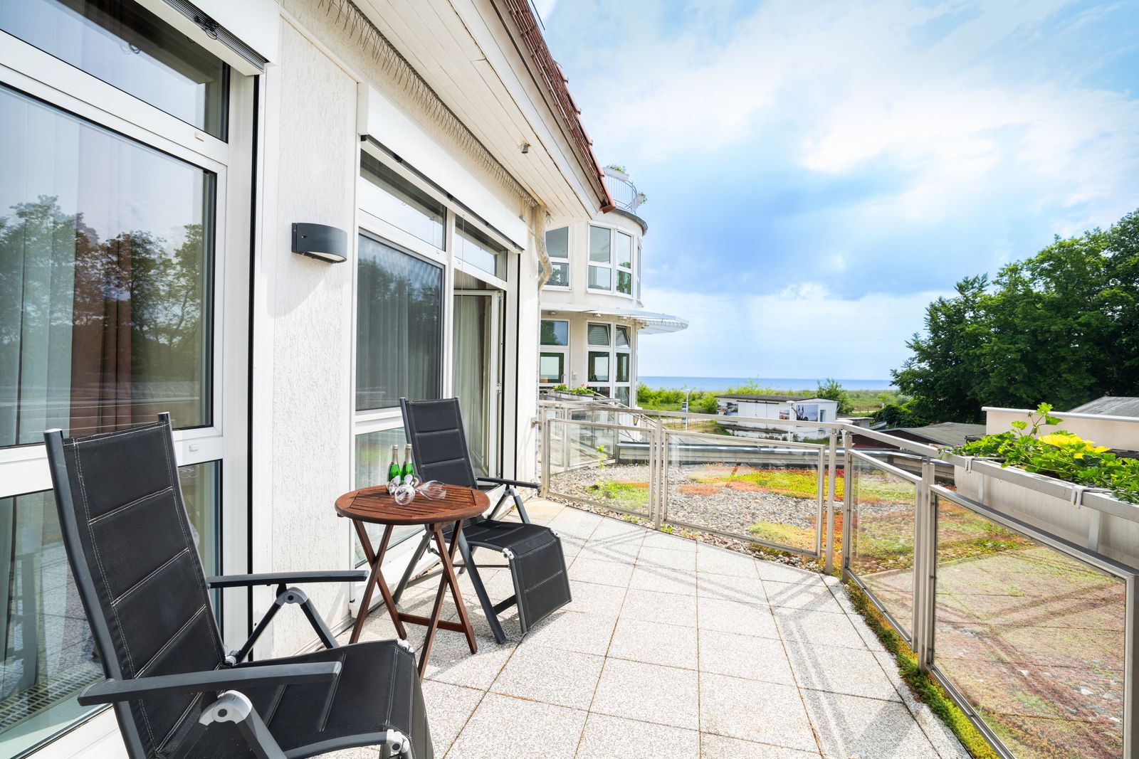 Suite 11 image 4 - Strandhotel Seerose