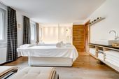 Trockenbürsten-Massage