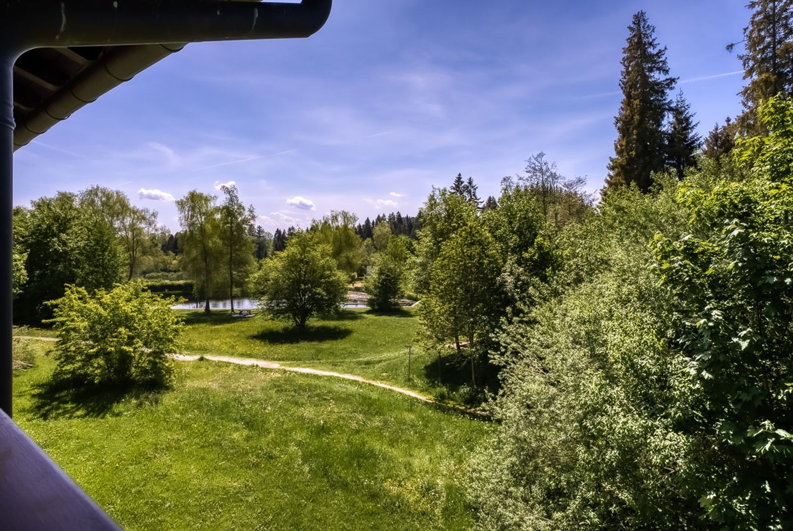 Doppelzimmer Komfort (plus ein Kind möglich) image 4 - Landhaus Hotel Sommerau GmbH