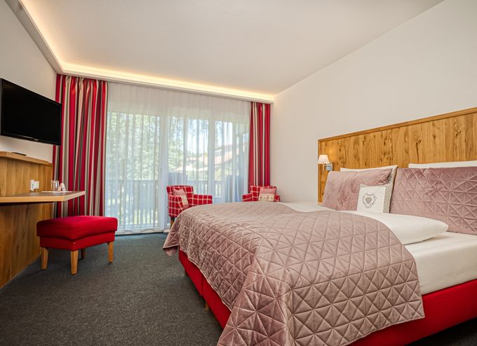 Hotel Zimmer: Doppelzimmer "Moosbeere" - mit Balkon und Abendsonne - Landhaus Hotel Sommerau GmbH