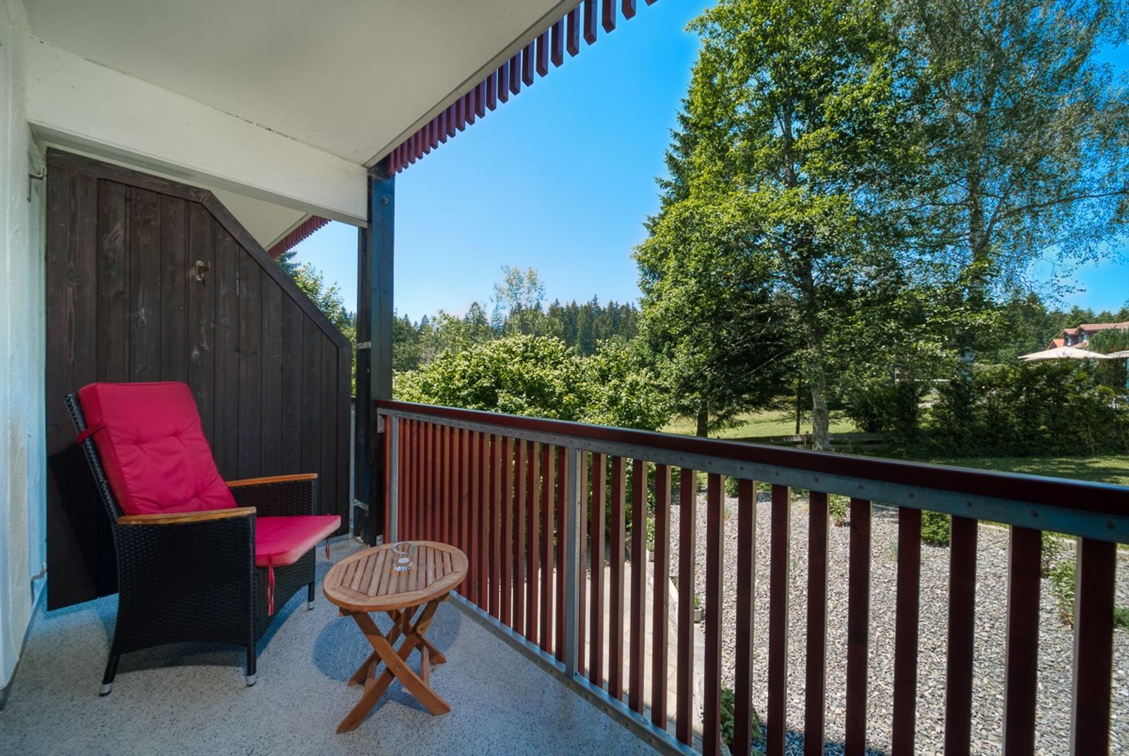 Doppelzimmer Komfort mit Balkon image 4 - Landhaus Hotel Sommerau GmbH