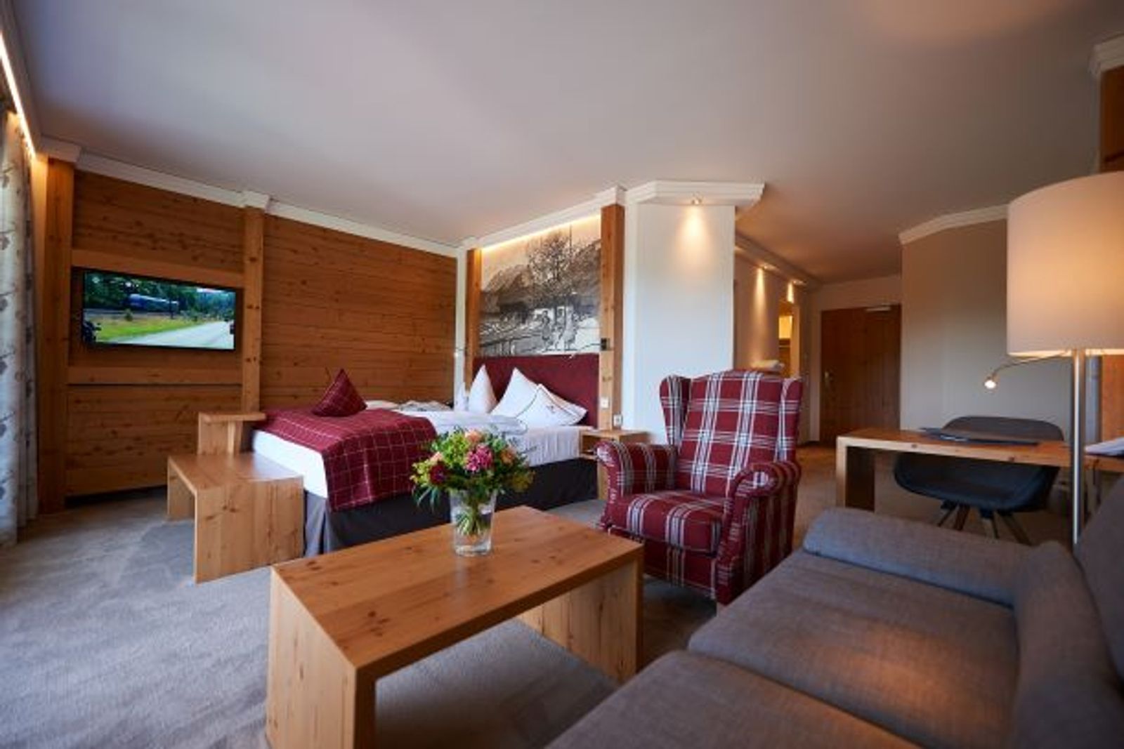 Doppelzimmer "Bergblick" mit Südbalkon - #1