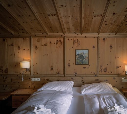 BÄRENHÖHLE image 2 - Familotel Zugspitze Hotel Tirolerhof