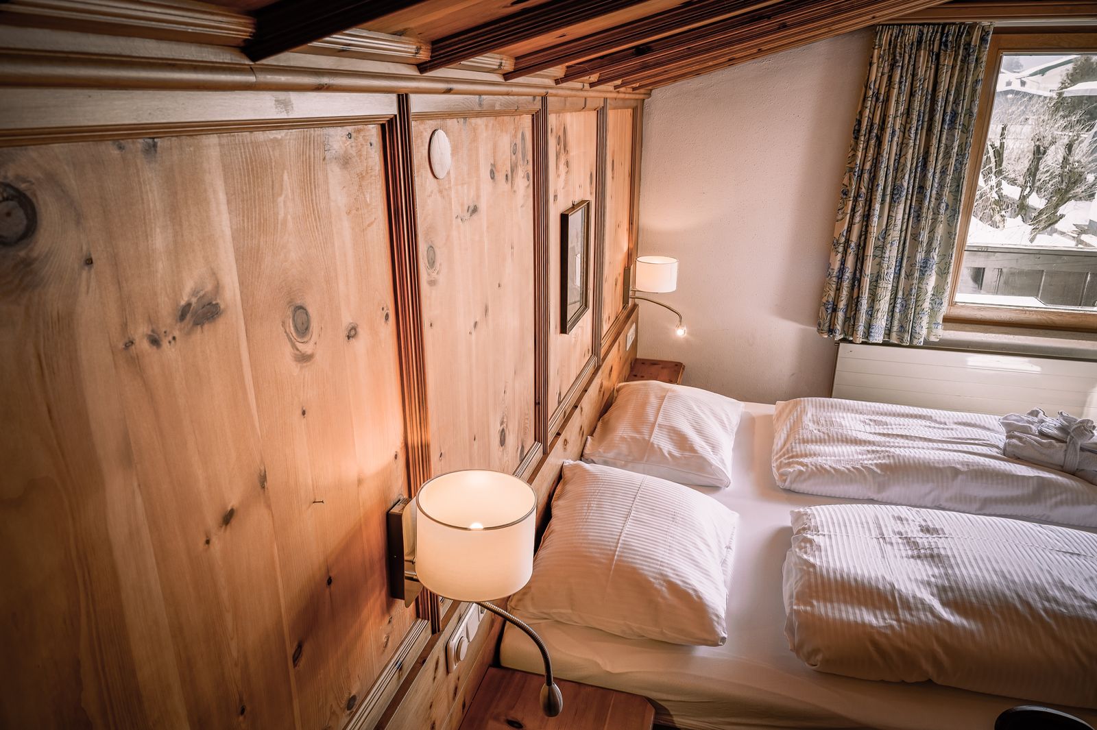 BÄRENHÖHLE image 1 - Familotel Zugspitze Hotel Tirolerhof