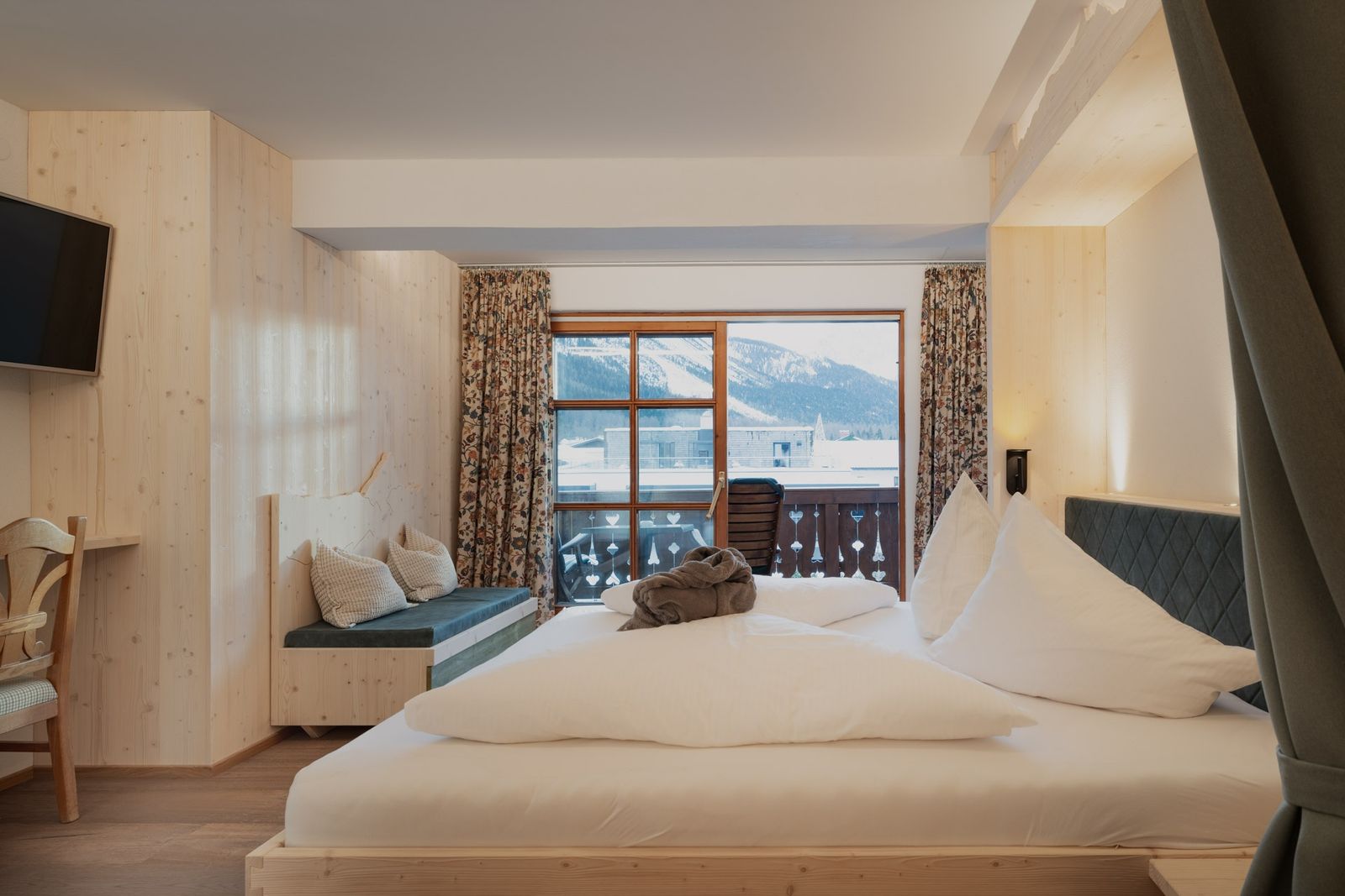 BERG BUDDIES Höhle image 3 - Familotel Zugspitze Hotel Tirolerhof