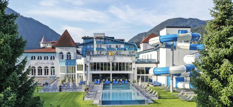 Schlosshotel Lacknerhof: Wellness for families