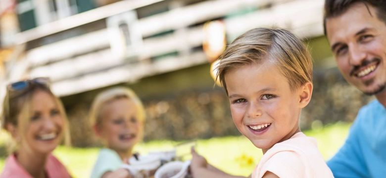 Schlosshotel Lacknerhof: Lacknerhof family summer hit