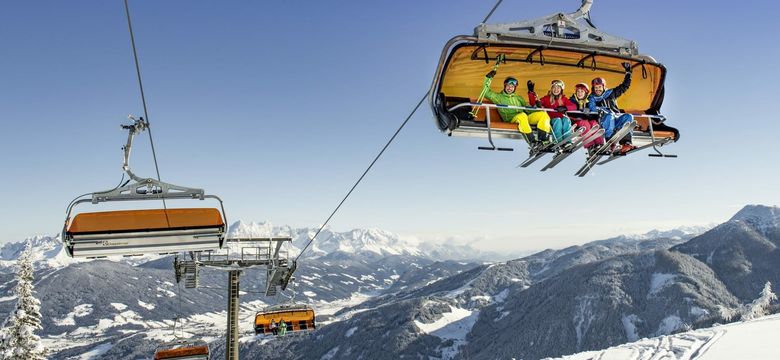 Schlosshotel Lacknerhof: Skifahren & Wellness = PURE.Mit allen Sinnen genießen!