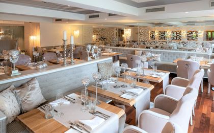 Parkhotel Adler - Restaurant Adler Stuben - Raum Bergkristall