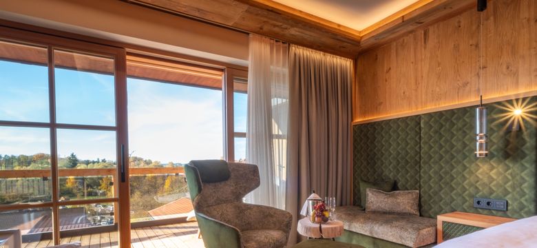 Natur- & Wellnesshotel Brunner Hof 4****S: naturWohlfühlzimmer "Liebesnest" 44 m² image #4