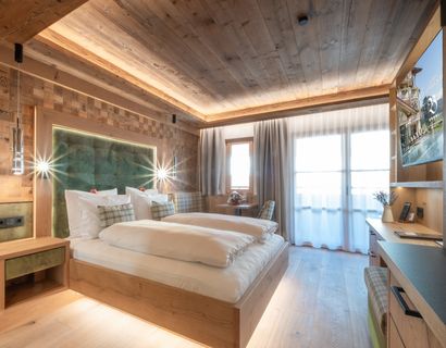 Natur- & Wellnesshotel Brunner Hof 4****S: naturZimmer "Heimattraum" 33 m²