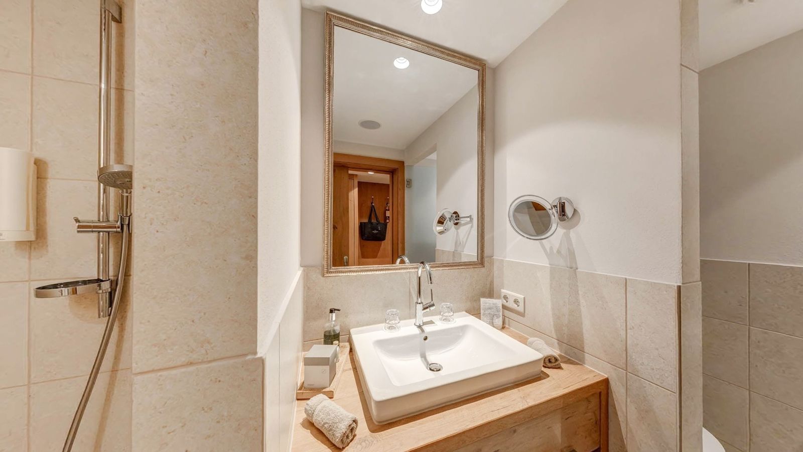 Appartement Post image 3 - Lechquell Hotel Post
