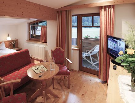 Hotel Room: Double room Lavendelkammer - Lechquell Hotel Post