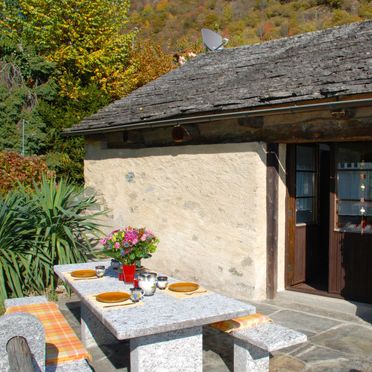 Außen Sommer 1 - Hauptbild, Rustico Cristallo, Aquila, Tessin, Tessin, Schweiz