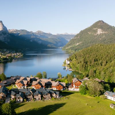 MONDI Hotel & Appartements am Grundlsee