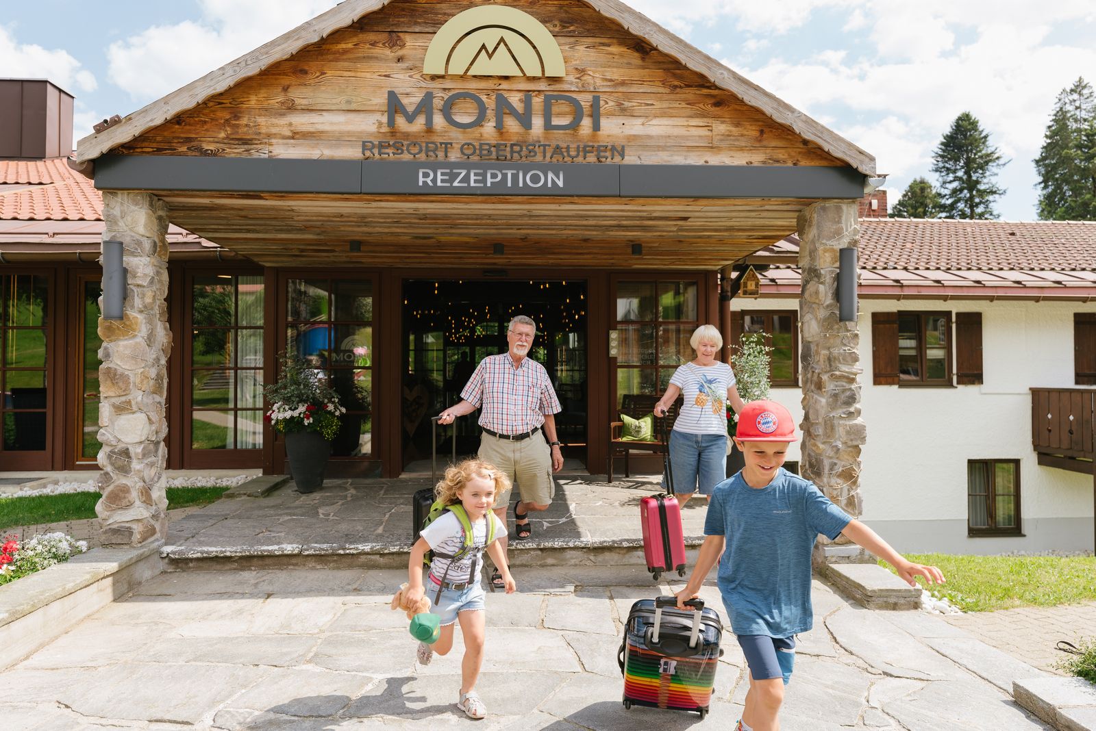 Grandchildren's time - Toni's experience days for grandparents and their grandchildren image 1 - MONDI Resort Oberstaufen