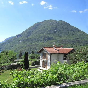 Outside Summer 2, Rustico Iride, Mergozzo (Lago di Mergozzo), Lago Maggiore, Piedmont, Italy