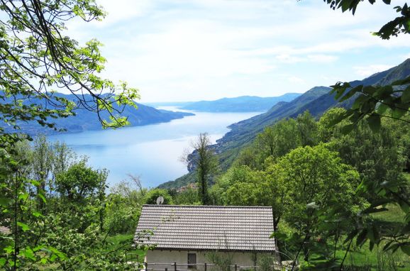 Außen Sommer 1 - Hauptbild, Chalet Baita Checc, Cannero Riviera, Lago Maggiore, Piemont, Italien