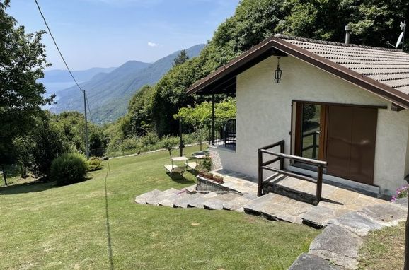 Außen Sommer 1 - Hauptbild, Ferienhaus Baita Lavu, Cannero Riviera, Lago Maggiore, Lombardei, Italien