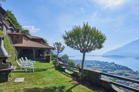 Außen Winter 1 - Hauptbild, Villa Bellavista, Dongo, Comer See, Lombardei, Italien