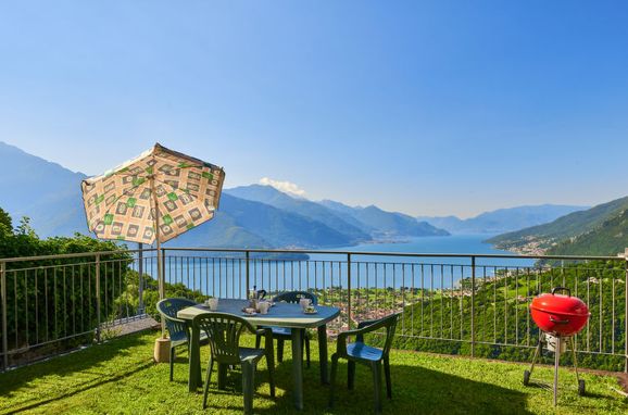 Außen Sommer 1 - Hauptbild, Chalet Antonia, Gravedona, Comer See, Lombardei, Italien