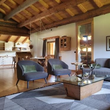 Innen Sommer 4, Chalet Tabia, Predazzo, Dolomiten, Trentino-Südtirol, Italien