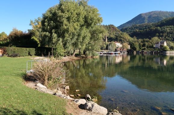 Außen Winter 33, Villa la Perla del Lago, Lago di Caldonazzo, Trentino, Trentino-Südtirol, Italien