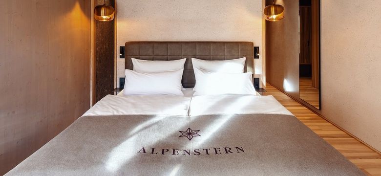 Panoramahotel Alpenstern : Doppelzimmer Goldstern image #1