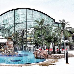 Impressions #7 - Hotel Paradiso