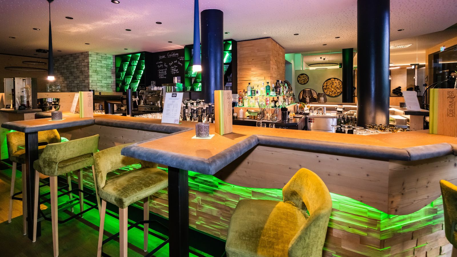 Ansicht Tresen Hotelbar