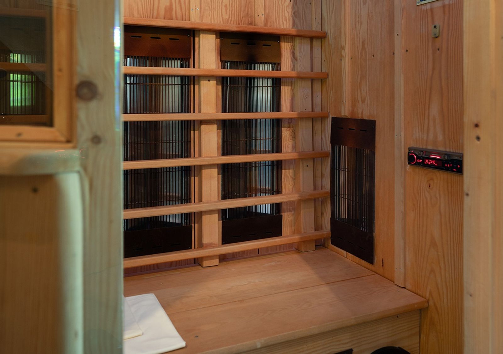 Gelbe Wellness Suite image 6 - Land Gut Höhne