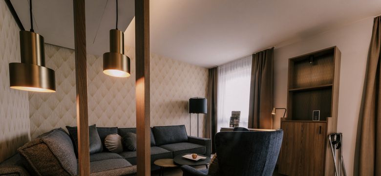 Holzapfel Wellness- und Thermenhotel: Premium Doppelzimmer image #1