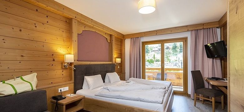 Naturhotel Kitzspitz: 5 = 4 Adventtage im Schnee