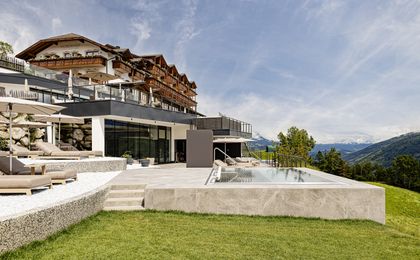 Panorama Hotel Huberhof - Wellnesshotel - Außenansicht