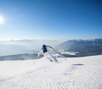 Panorama Hotel Huberhof: Free skiing in Advent