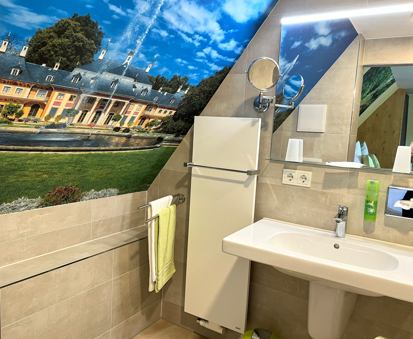 Short holiday in the Blockline Inn image 2 - Berghotel Talblick