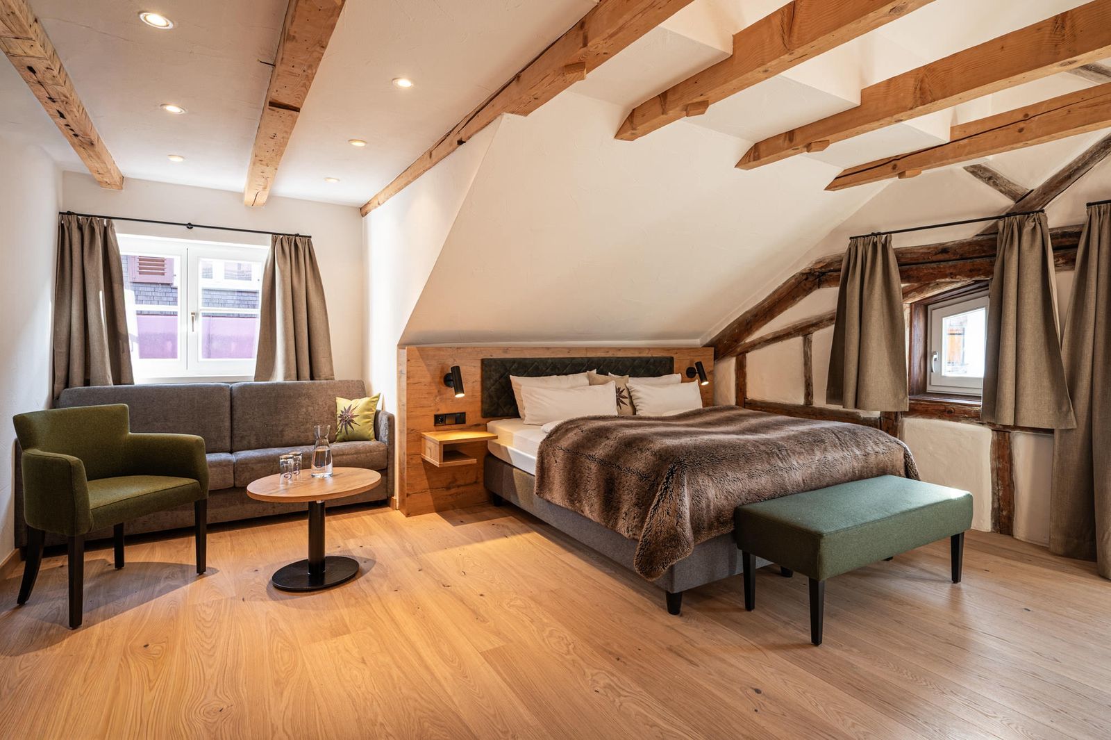 Alpin Juniorsuite image 1 - AlpinLifestyleHotel Löwen & Strauss
