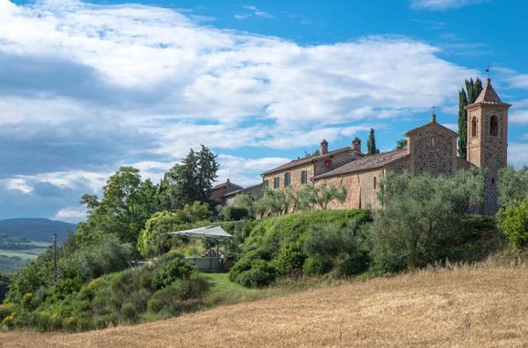 Outside Summer 1 - Main Image, Villa bel Giardino, Paganico, Maremma, Tuscany, Italy
