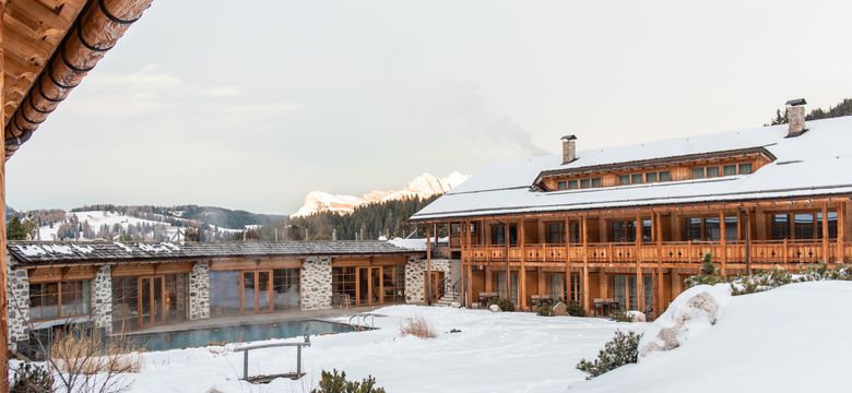 Tirler- Dolomites Living Hotel : Spa und Schnee