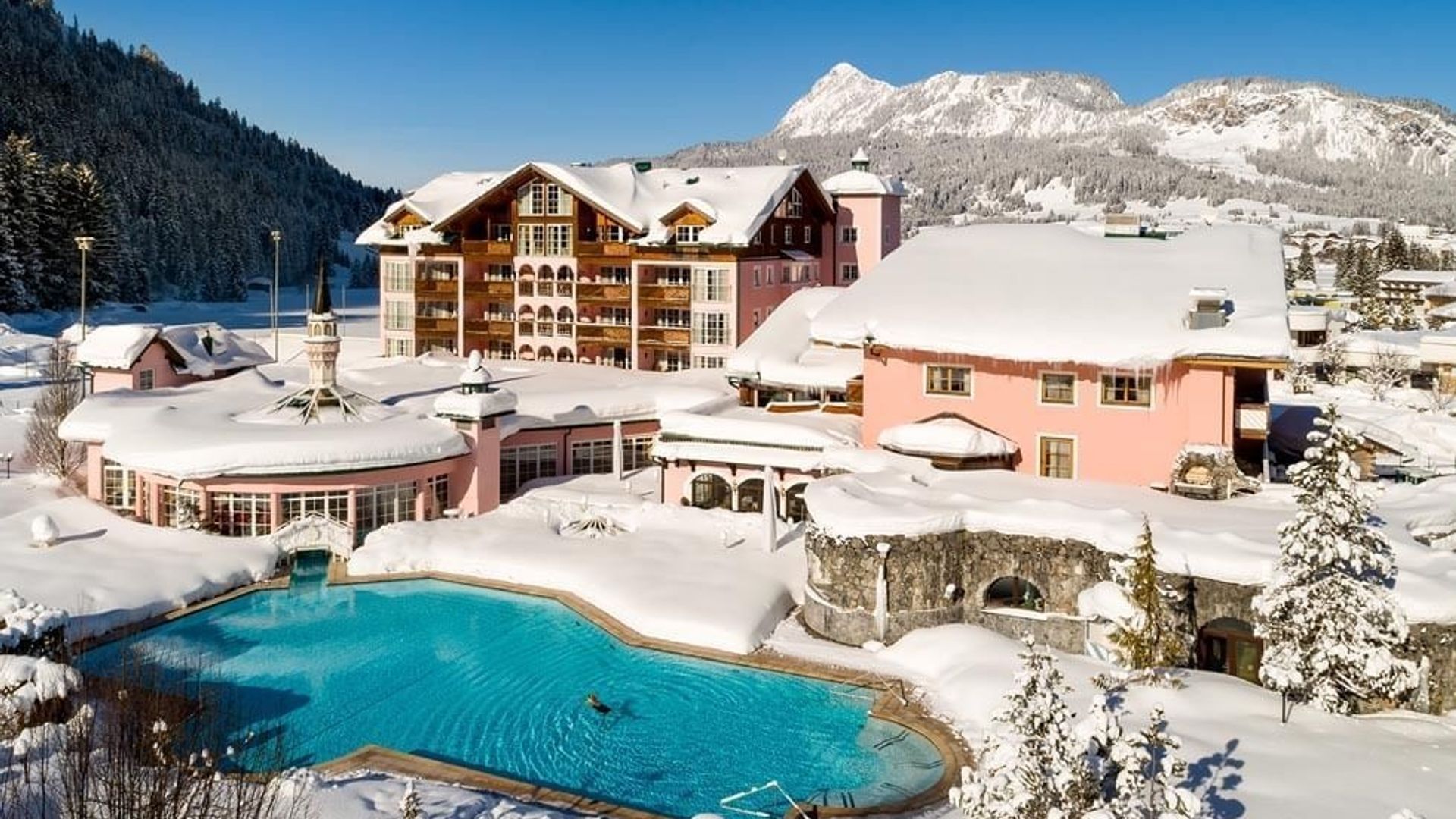 Wellnesshotel ...liebes Rot-Flüh, Grän