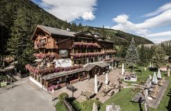 BIO HOTEL Aqua Bad Cortina: Außenansicht - Aqua Bad Cortina, Sankt Vigil in Enneberg, Dolomiten, Trentino-Südtirol, Italien